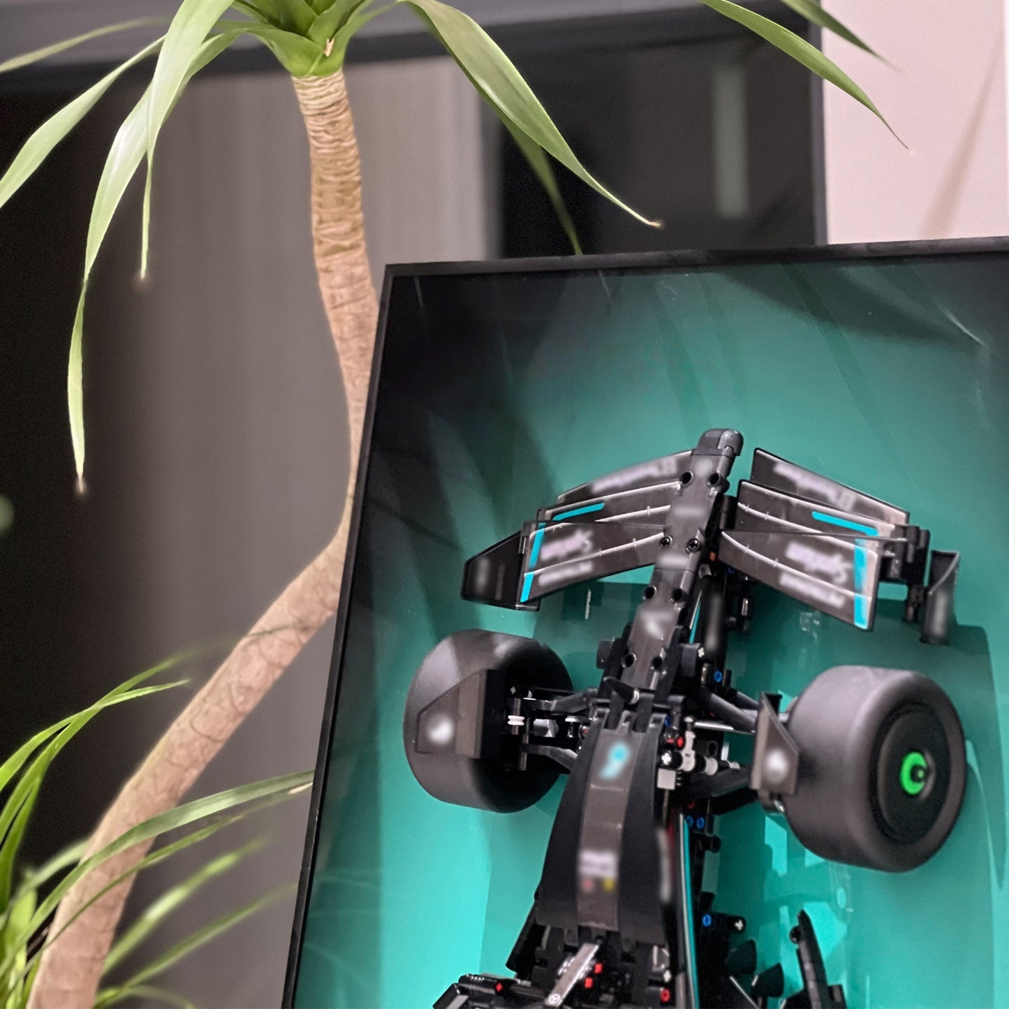 iLuane Display Wallboard for Lego Technic Mercedes-AMG W14 E Performance Race Car Building Set 42171(Only Display Wallboard)